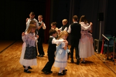 2005 - trachtenball 01